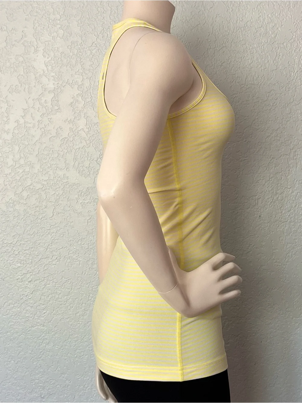Lululemon Cool Racerback Tank Top Size 4 NWT Yoga Gym Workout Activewear